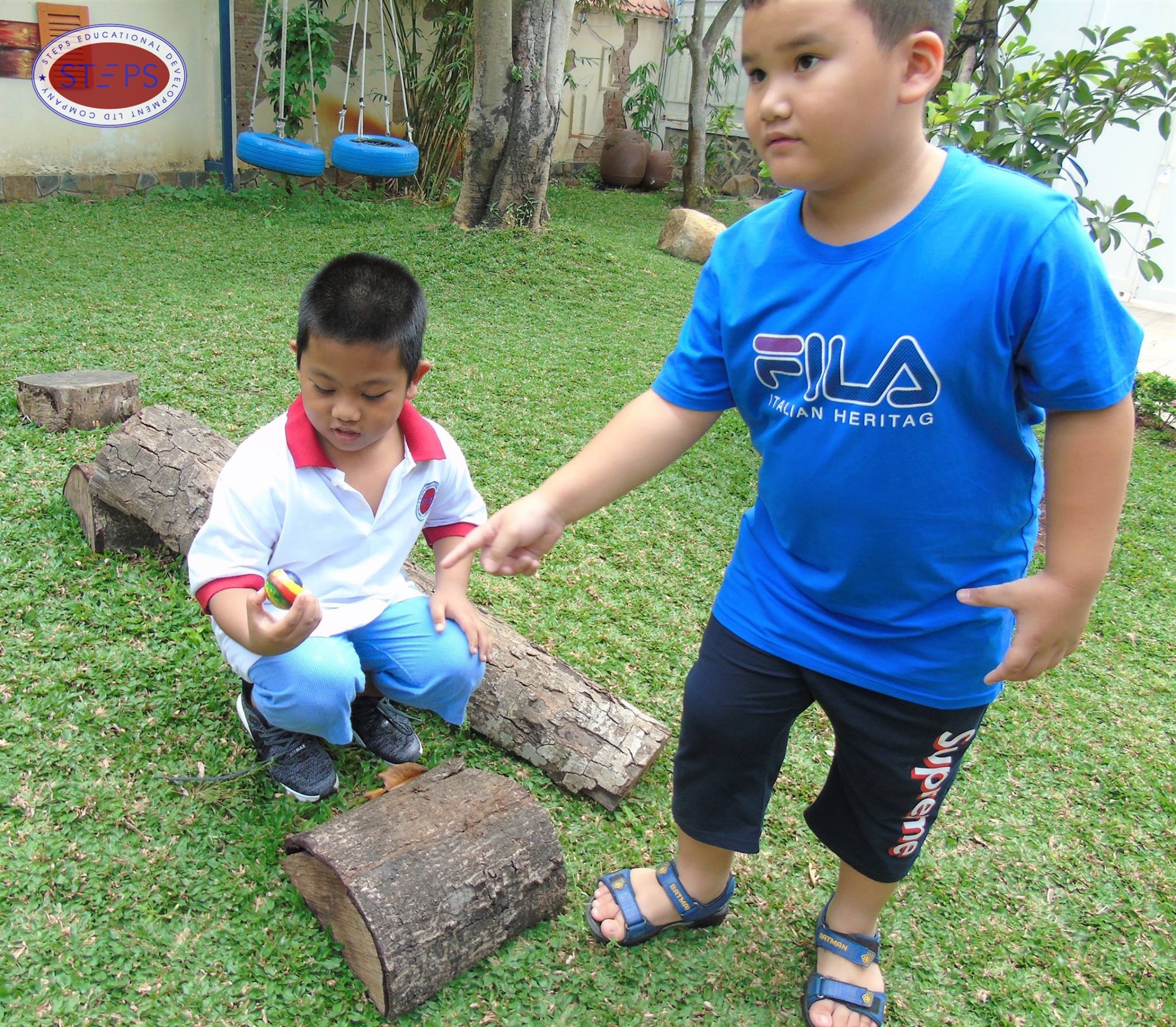 egg hunting at steps special school 7